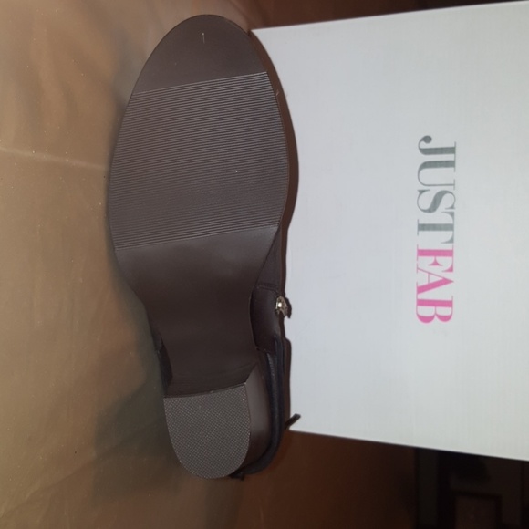 *BRAND NEW* Justfab Laced Booties - Picture 3 of 4